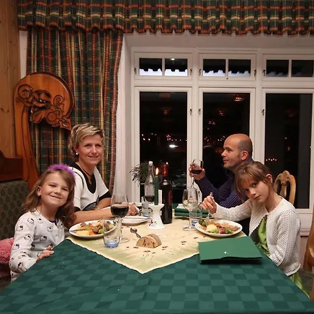 Vagslidtun Hotel